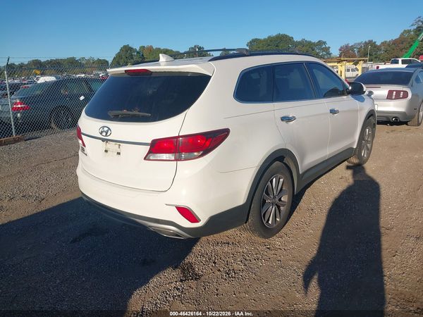 2017 HYUNDAI SANTA FE SE — I4
