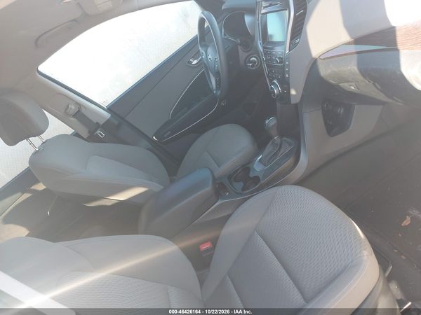2017 HYUNDAI SANTA FE SE — I5