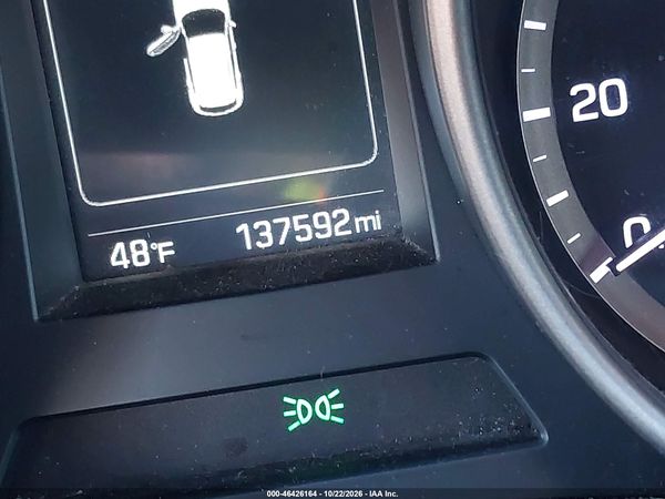 2017 HYUNDAI SANTA FE SE — I118