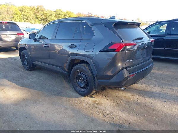 2019 TOYOTA RAV4 LE — I3
