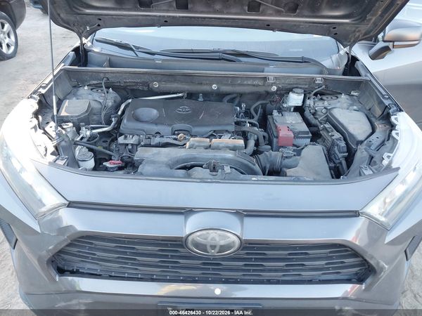 2019 TOYOTA RAV4 LE — I10