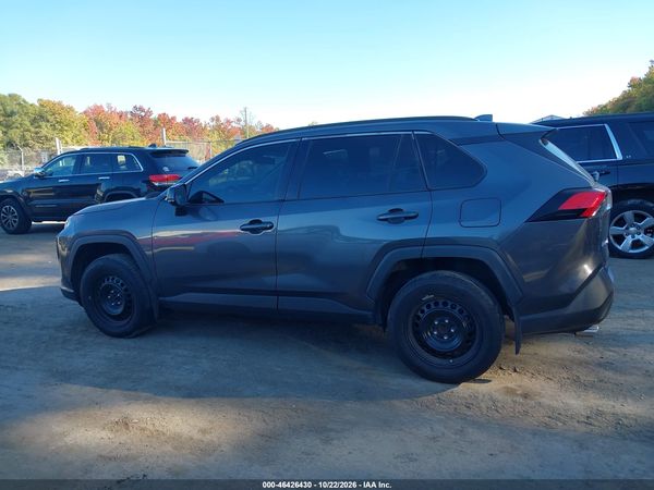 2019 TOYOTA RAV4 LE — I117