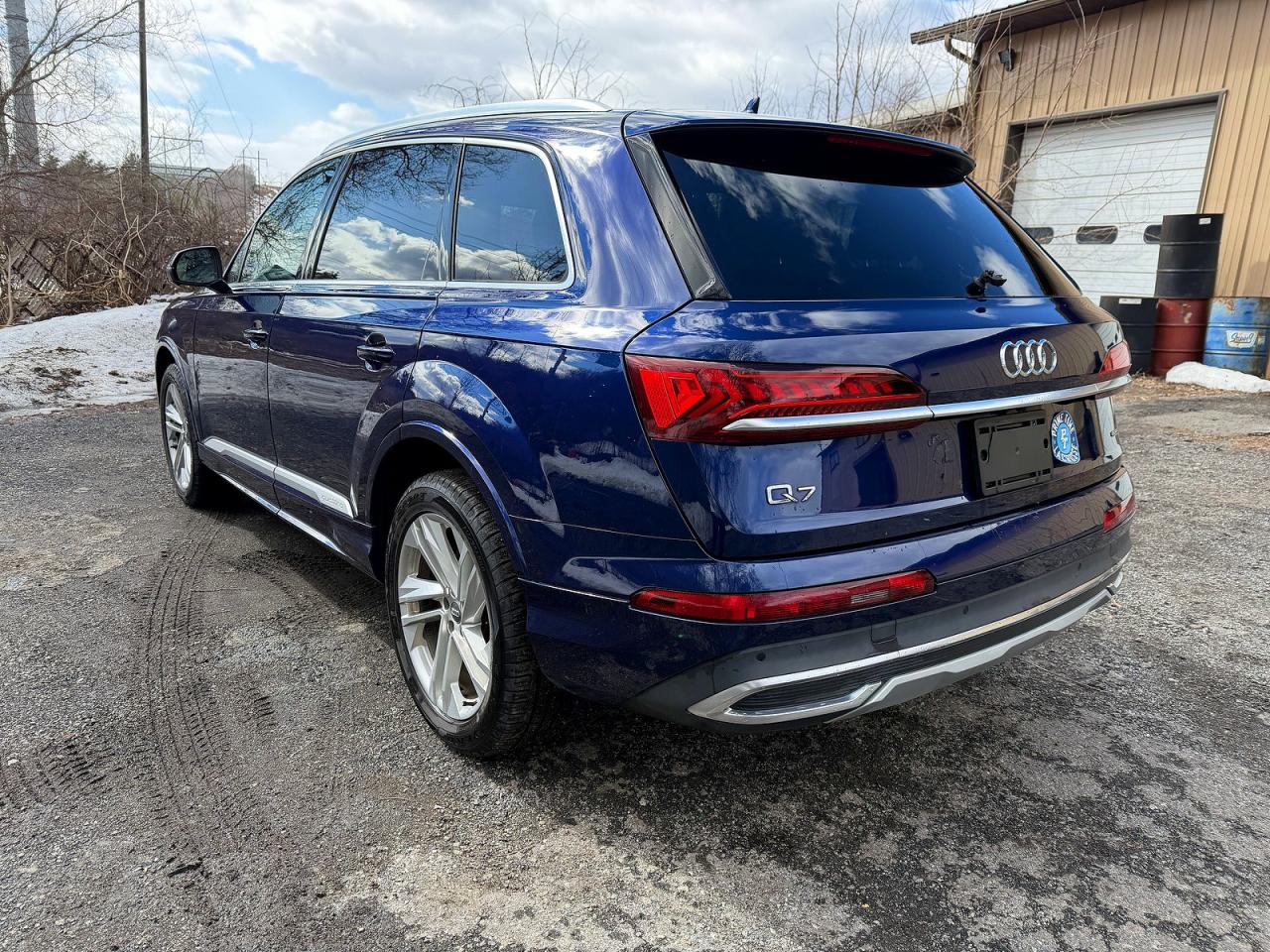 2021 AUDI Q7 quattro Premium