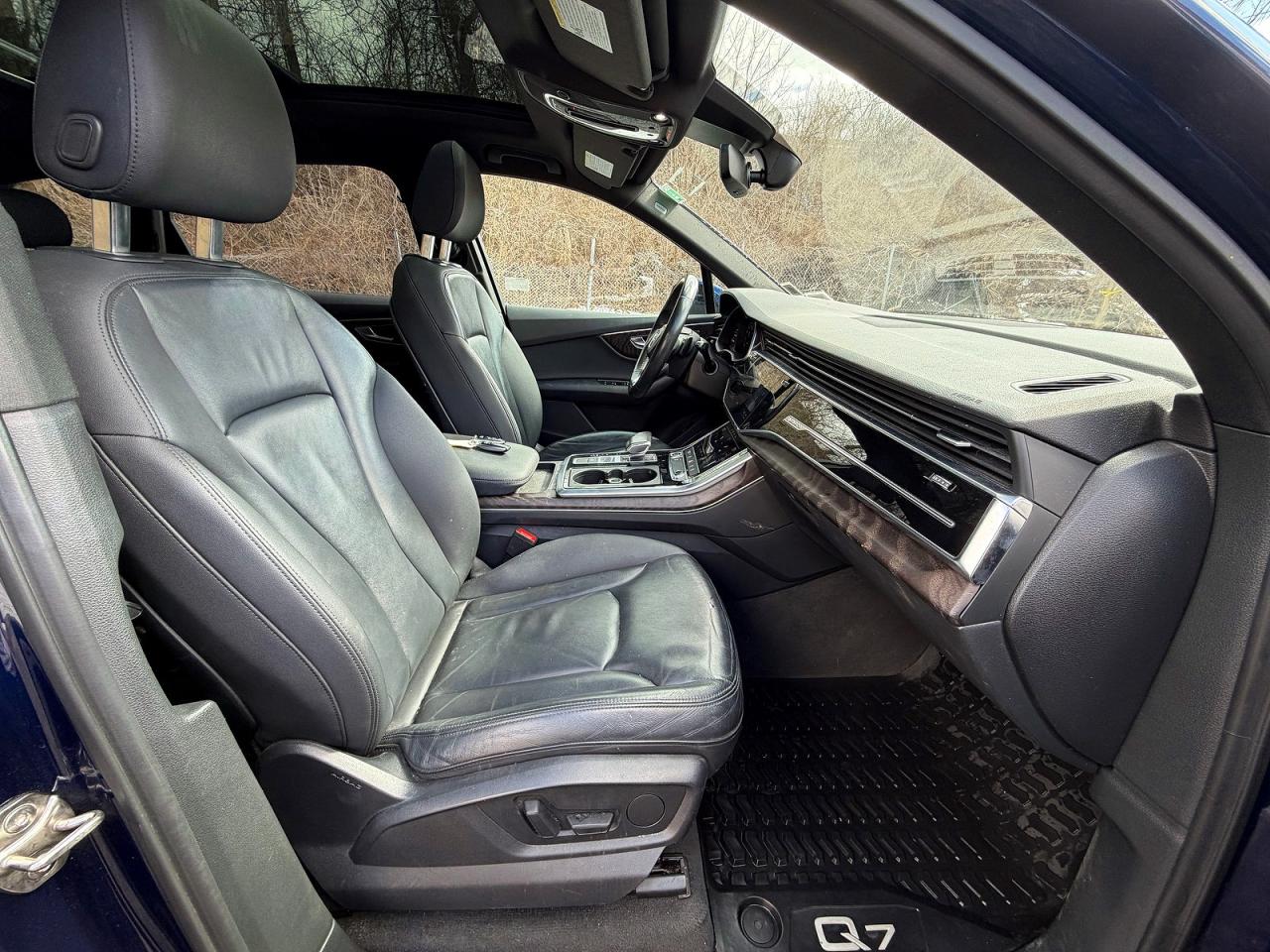 2021 AUDI Q7 quattro Premium