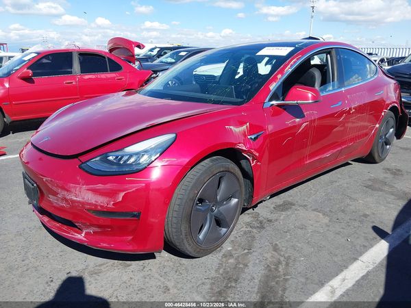 2018 TESLA MODEL 3 — I2
