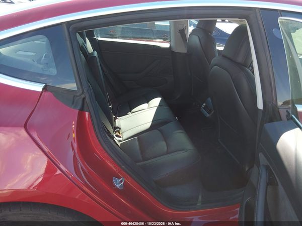 2018 TESLA MODEL 3 LONG RANGE/MID RANGE — I8