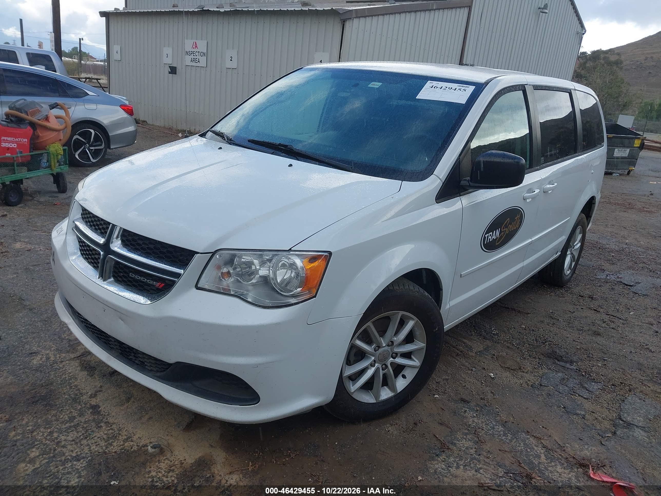 2016 DODGE GRAND CARAVAN SE — I2