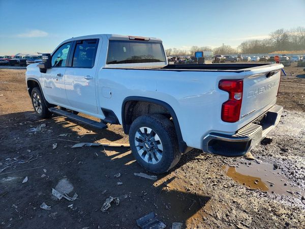 2021 CHEVROLET SILVERADO LT