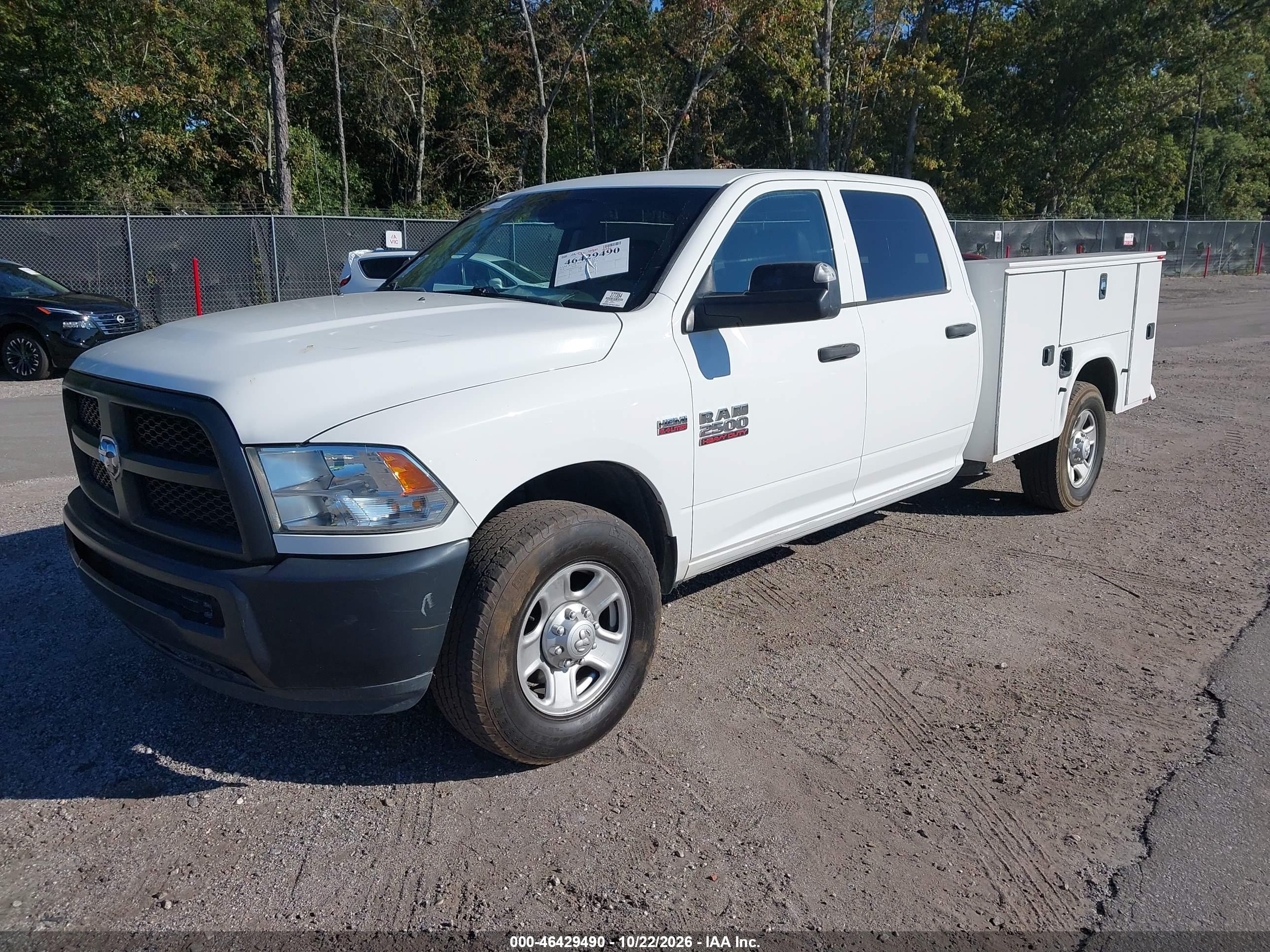 2018 RAM 2500 TRADESMAN  4X2 8' BOX — I2