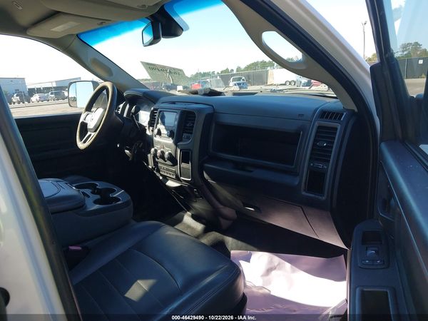 2018 RAM 2500 TRADESMAN  4X2 8' BOX — I5