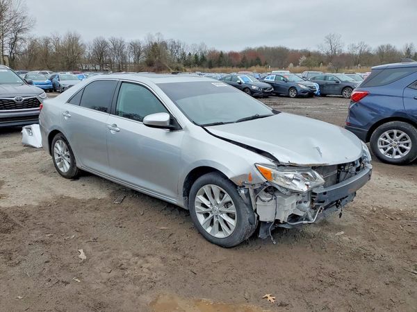 2012 TOYOTA CAMRY SOLA Hybrid