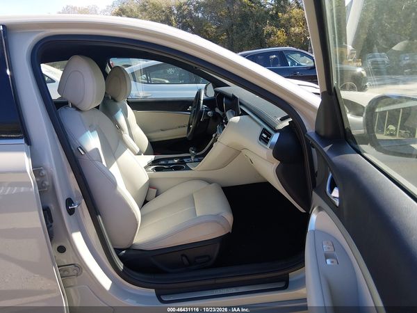 2025 GENESIS G70 2.5T AWD — I5