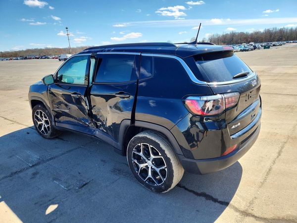 2024 JEEP COMPASS