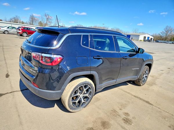 2024 JEEP COMPASS