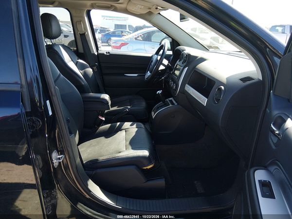 2017 JEEP COMPASS LATITUDE — I5