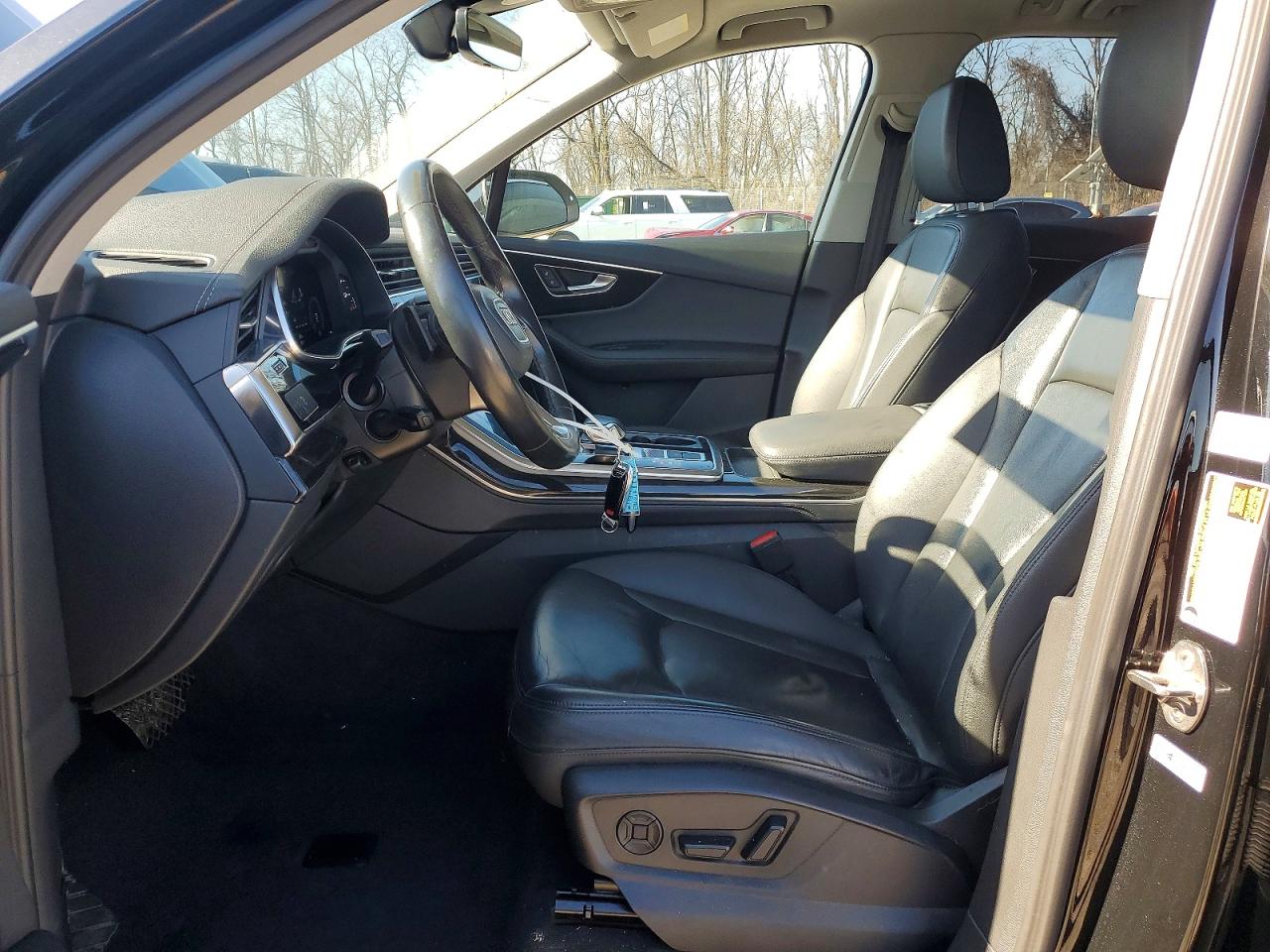 2023 AUDI Q7 quattro Premium Plus