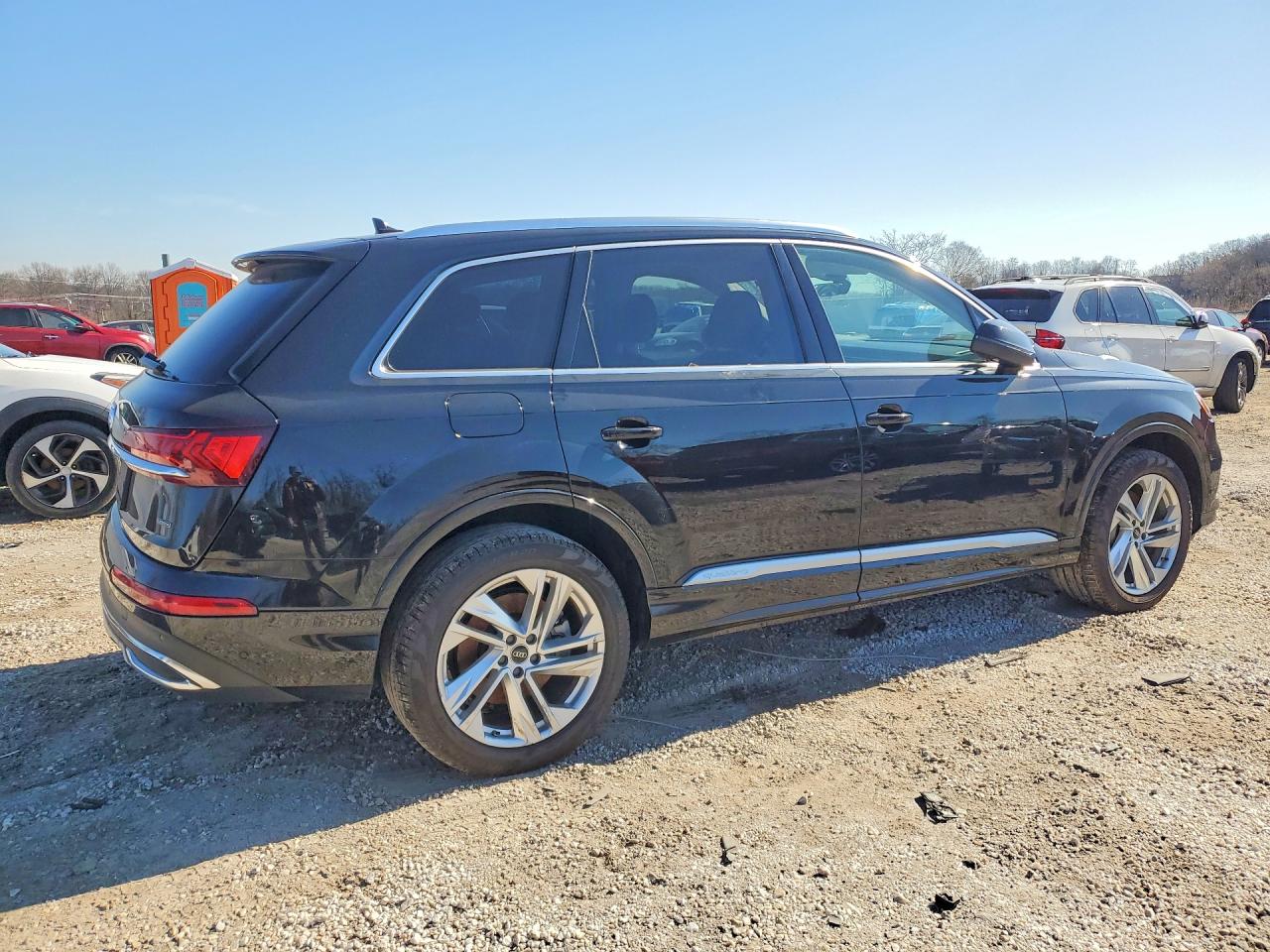 2023 AUDI Q7 quattro Premium Plus