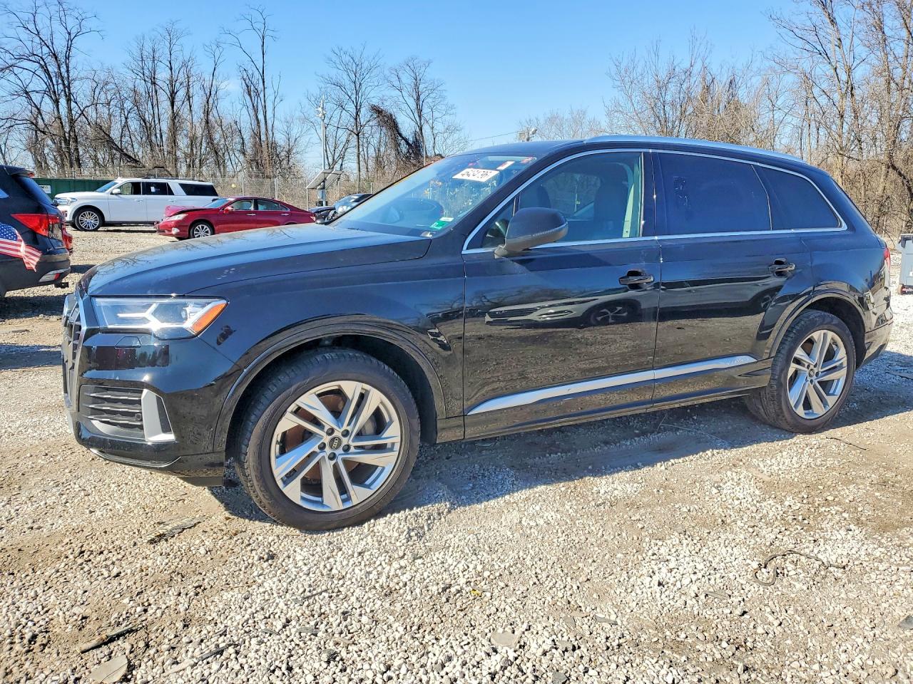2023 AUDI Q7 quattro Premium Plus