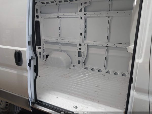 2027 RAM PROMASTER C/V HR 136 WB — I8