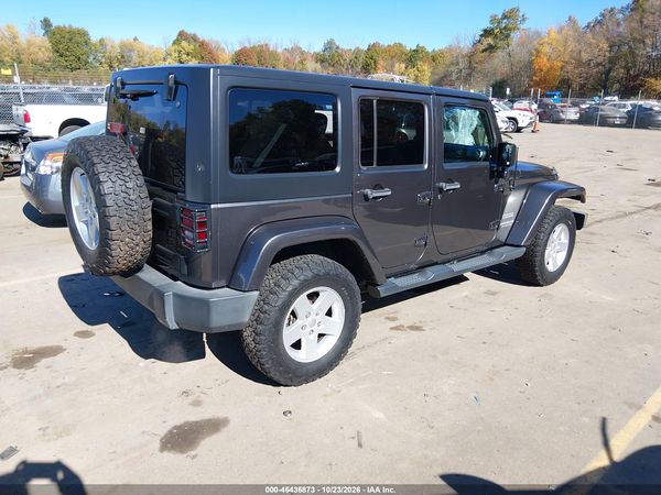 2017 JEEP WRANGLER UNLIMITED SPORT 4X4 — I4