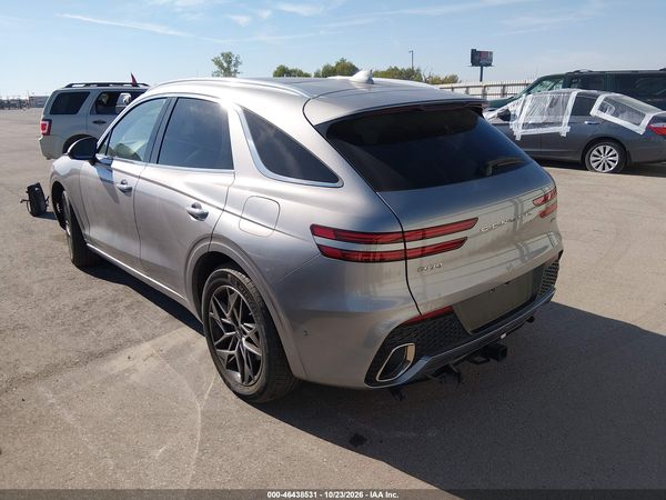 2022 GENESIS GV70 2.5T AWD — I3