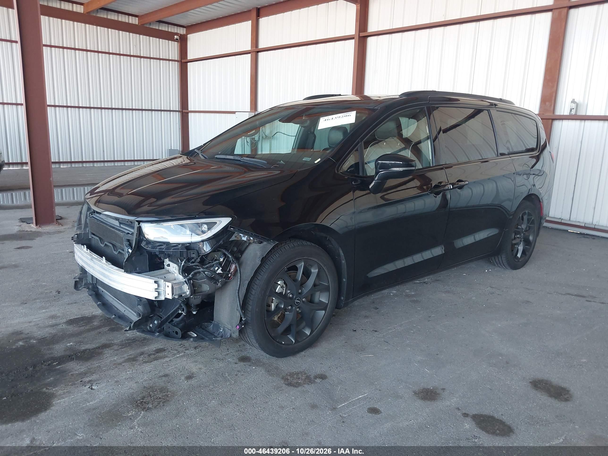2025 CHRYSLER PACIFICA LIMITED — I2