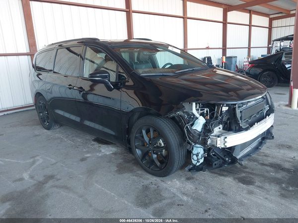 2025 CHRYSLER PACIFICA LIMITED — I1