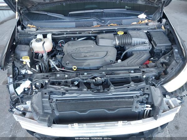 2025 CHRYSLER PACIFICA LIMITED — I10