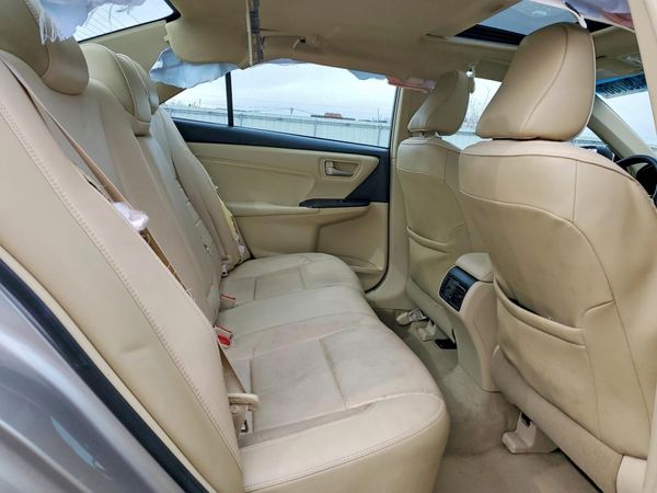 2017 TOYOTA CAMRY XLE/XSE