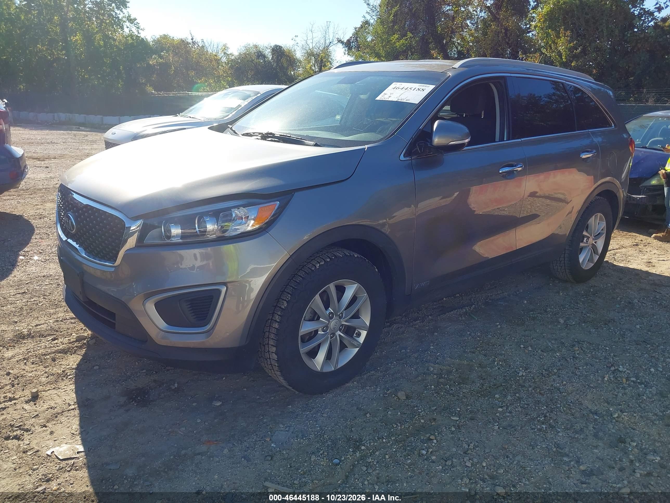 2017 KIA SORENTO 2.4L LX — I2
