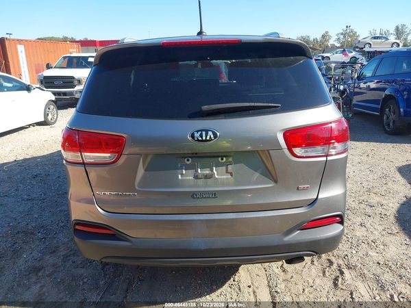 2017 KIA SORENTO 2.4L LX — I119