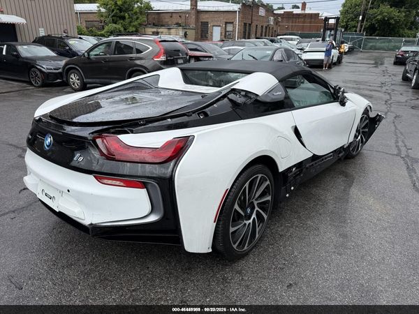 2019 BMW I8 — I4