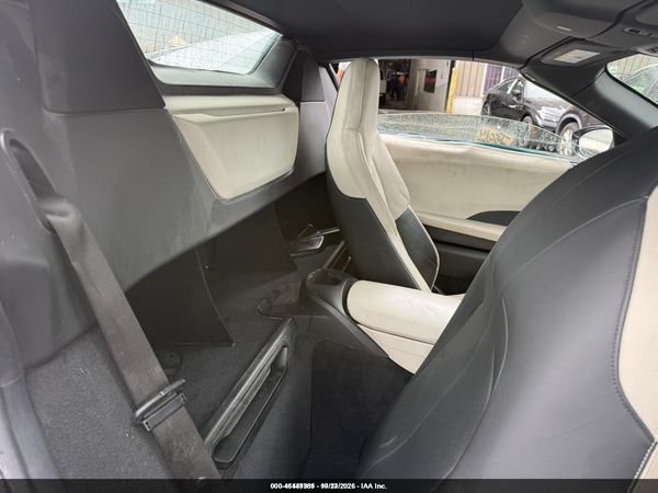 2019 BMW I8 — I8