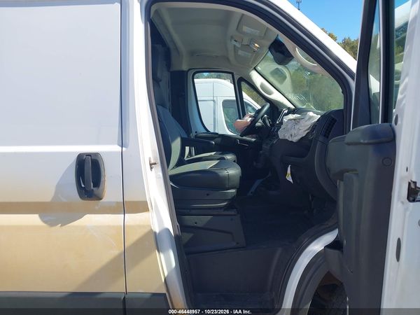 2025 RAM PROMASTER 2500 — I5