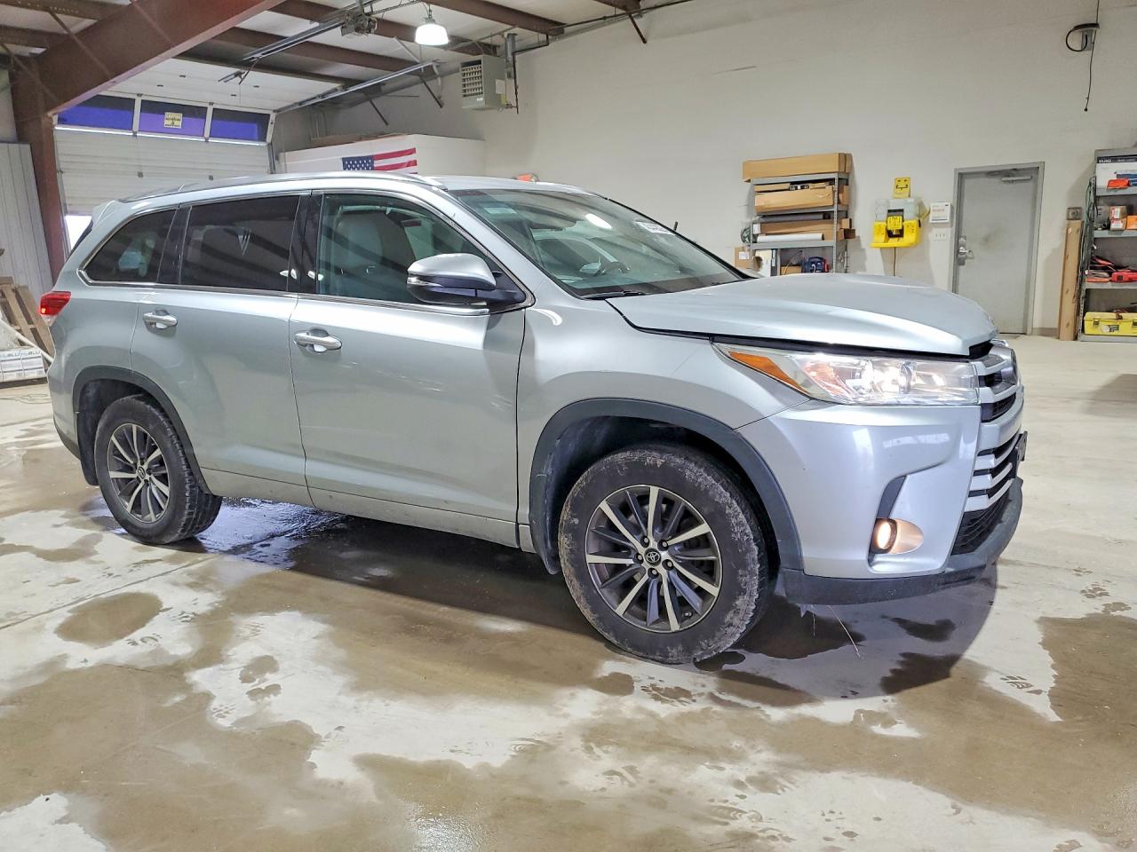 2018 TOYOTA HIGHLANDER SE/XLE