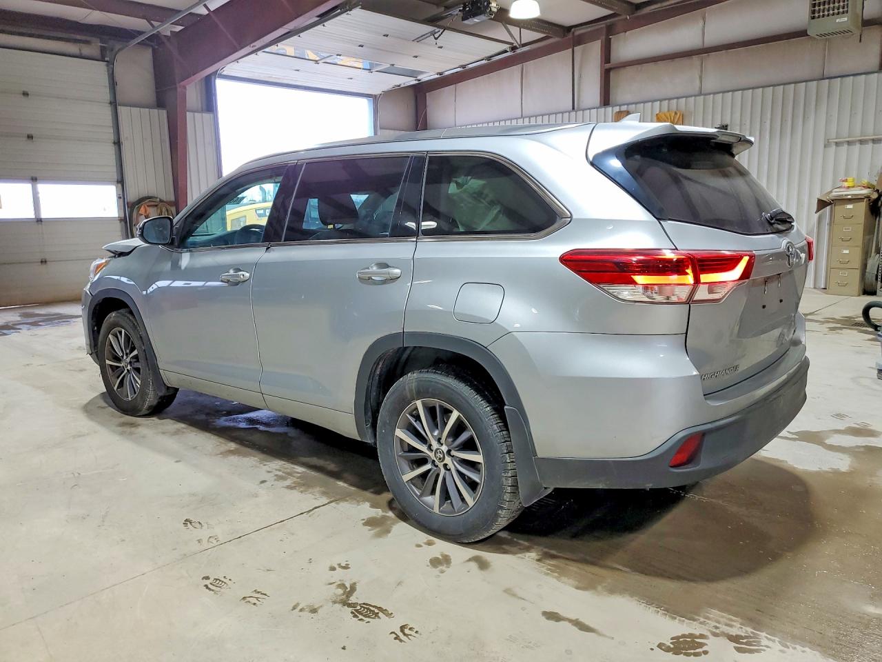 2018 TOYOTA HIGHLANDER SE/XLE