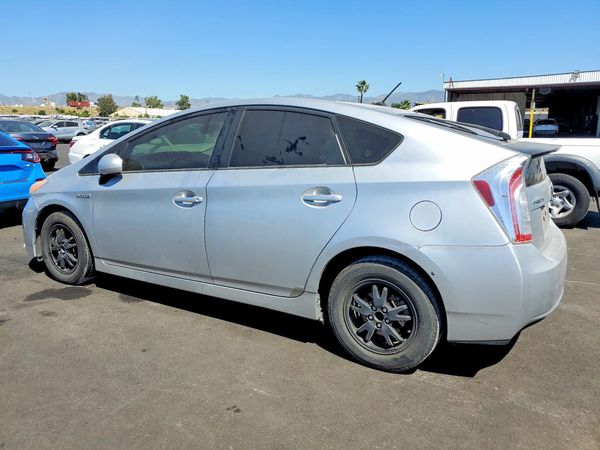 2013 TOYOTA PRIUS
