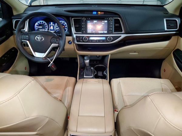 2016 TOYOTA HIGHLANDER Base/Hybrid