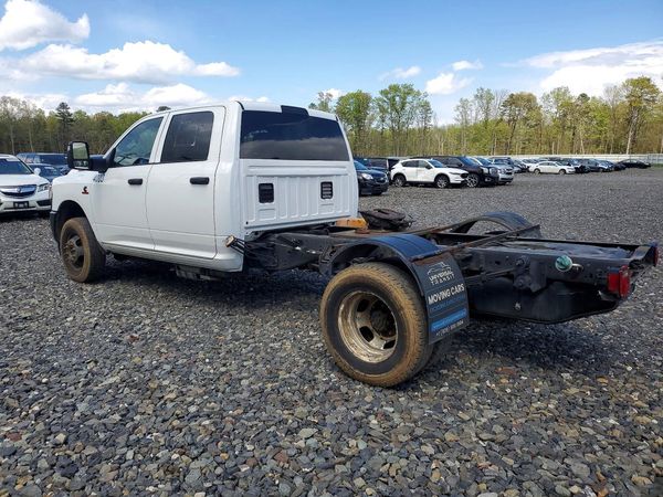 2024 RAM 3500 CREW CAB CHASSIS 4X4