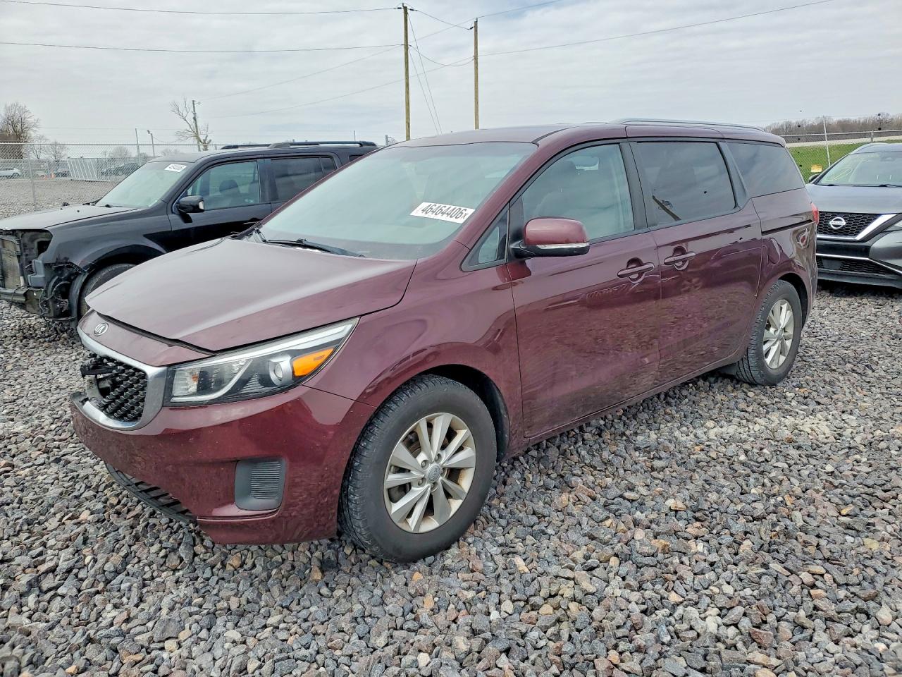2016 KIA SEDONA LX - Middle-low