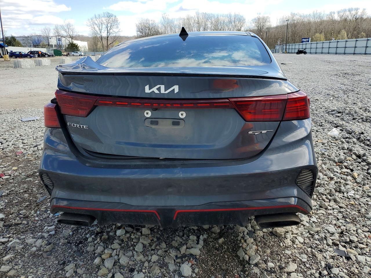 2023 KIA FORTE GT