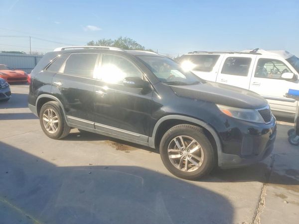 2015 KIA SORENTO