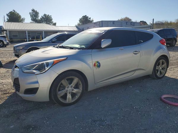 2015 HYUNDAI VELOSTER GLS(Middle)