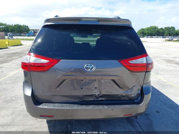 2016 TOYOTA SIENNA XLE PREMIUM 8 PASSENGER — I6