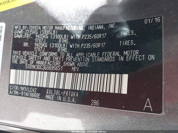 2016 TOYOTA SIENNA XLE PREMIUM 8 PASSENGER — I9