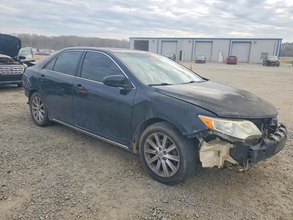 2012 TOYOTA CAMRY