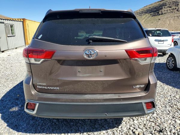 2018 TOYOTA HIGHLANDER Ltd/Ltd Platinum