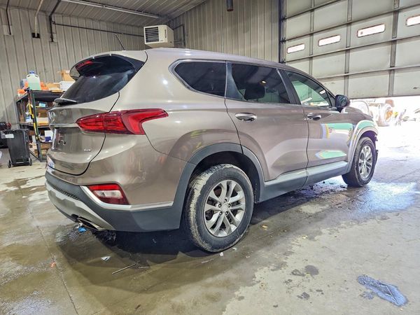 2019 HYUNDAI SANTA FE SE