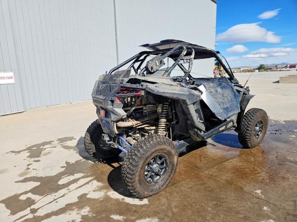 2022 POLARIS RZR