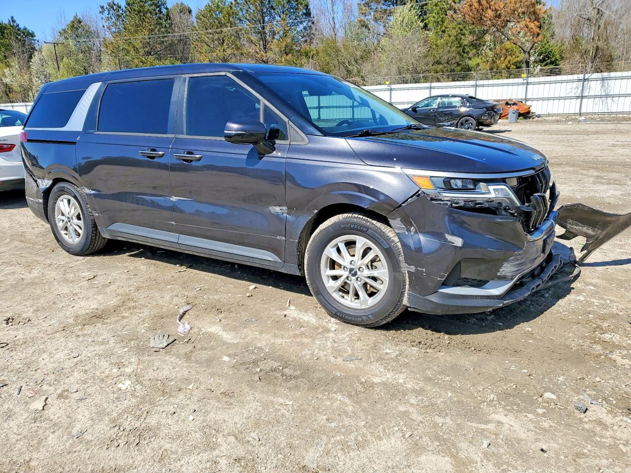 2023 KIA CARNIVAL LX, LX Seat Package